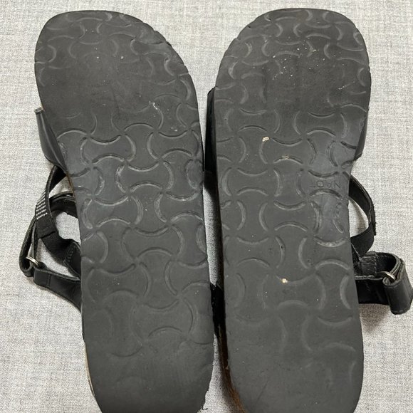 NAOT Women's Sandals Size 9 - Picture 7 of 7